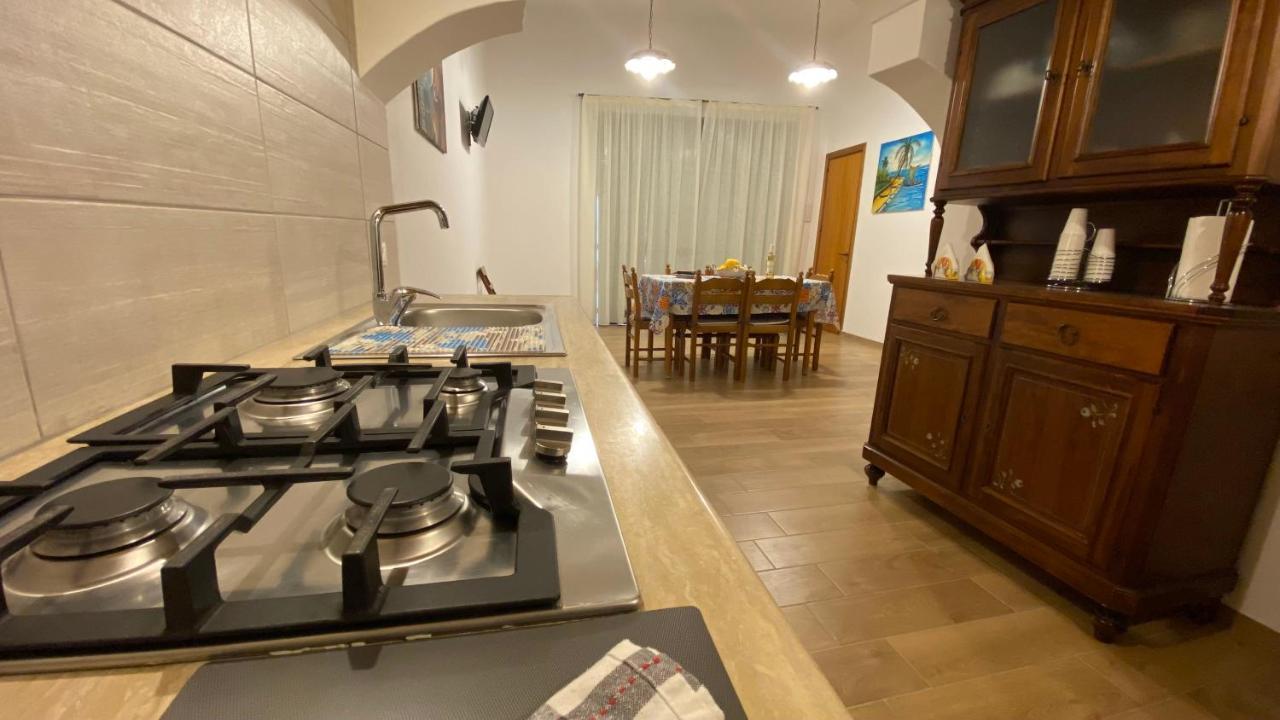 Pietro Holiday Home Кастелламмаре-дель-Гольфо Екстер'єр фото