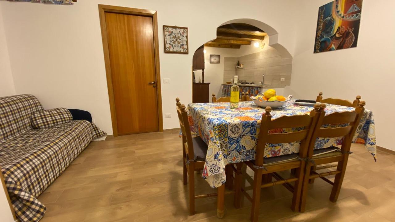 Pietro Holiday Home Кастелламмаре-дель-Гольфо Екстер'єр фото